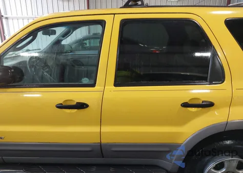 2001 Ford Escape Xlt z USA, uszkodzony, nr VIN 1FMCU04111KB81728